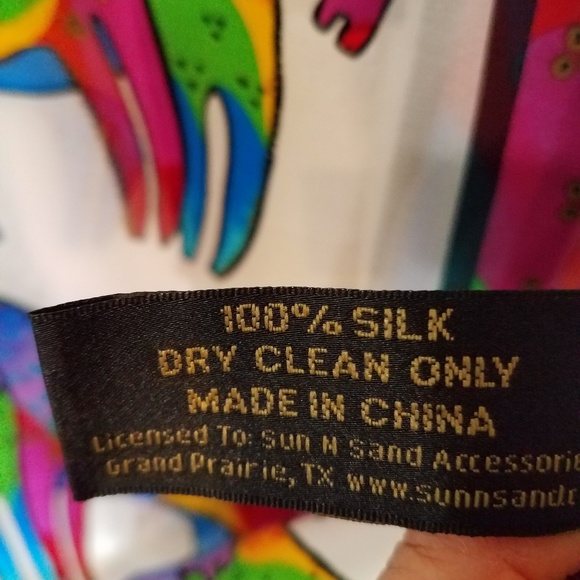 LAUREL BURCH "Bowing Horses" Silk Scarf - Picture 8 of 8